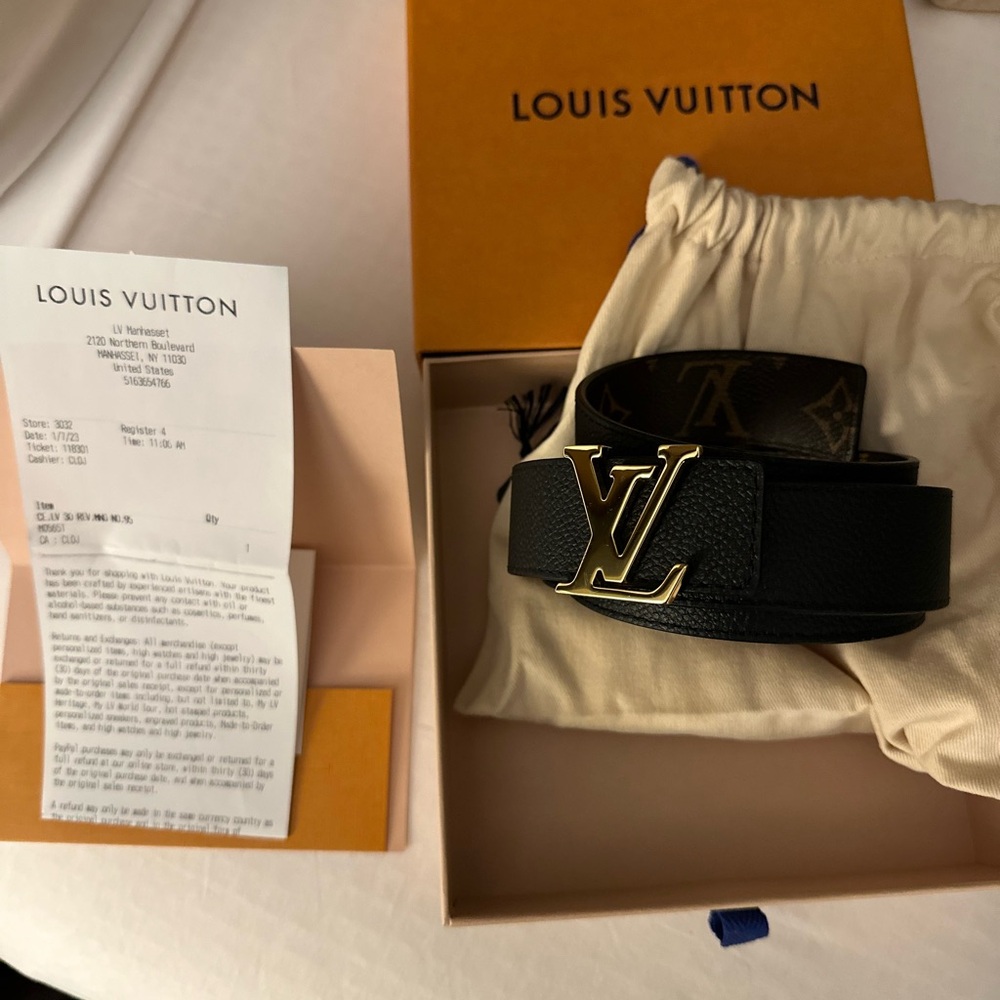Louis Vuitton women reversible belt